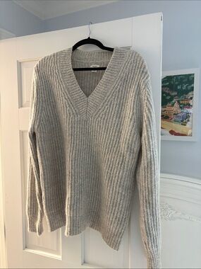 Sperry Women’s Oversized V-Neck Ribbed Sweater - Light Gray - L